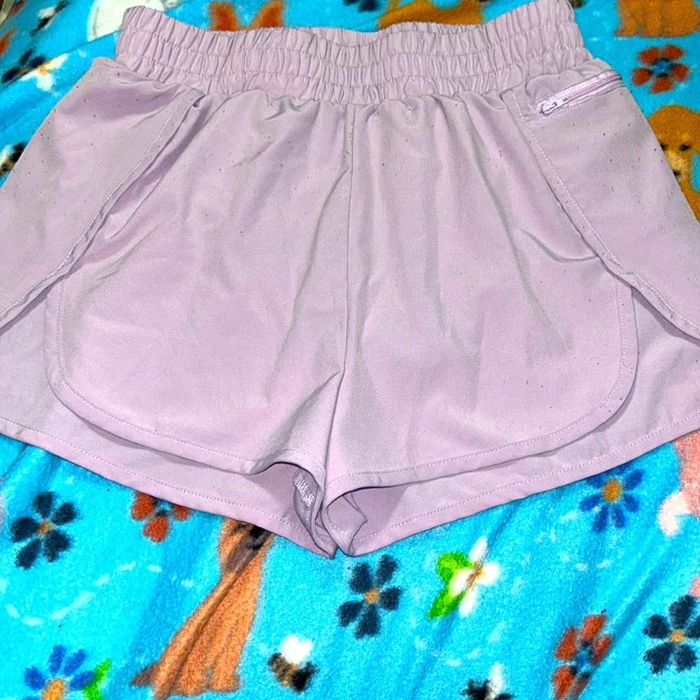 Comfy and cute, high waisted